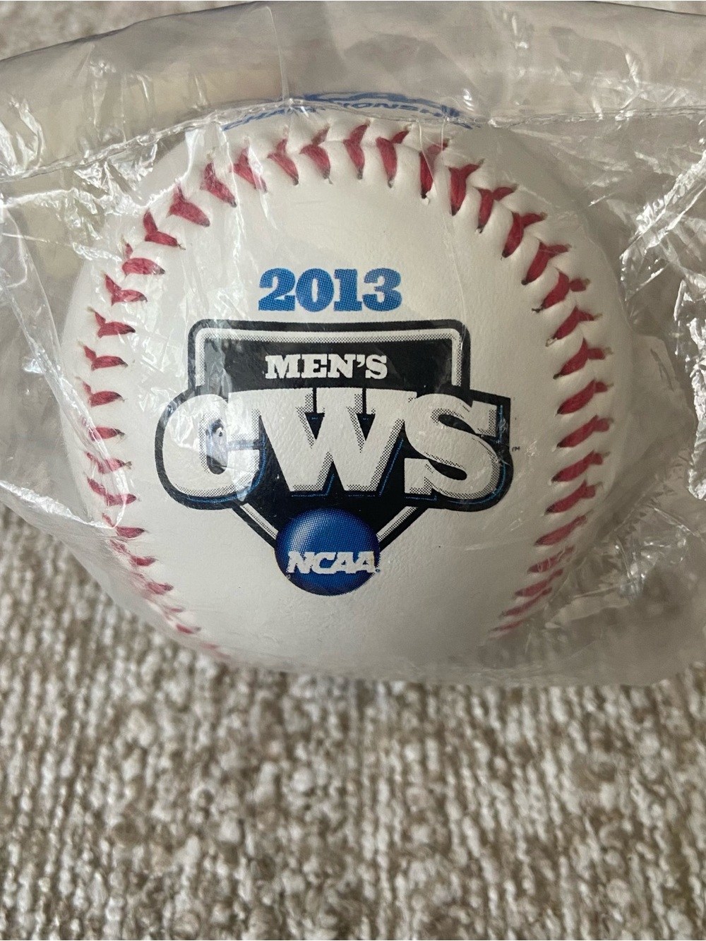 2013 Men's College World Series Omaha, NE NCAA Rawlings Baseball New In Package